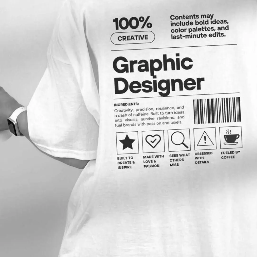 Graphiste WEBI travaillant sur une identité visuelle